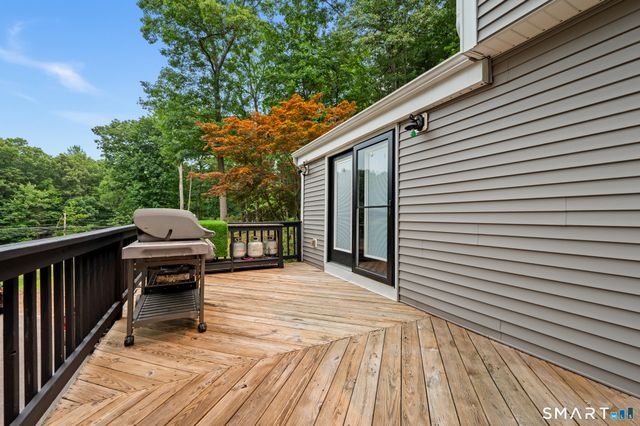 1968 Chalker Hill, Glastonbury, CT 06033