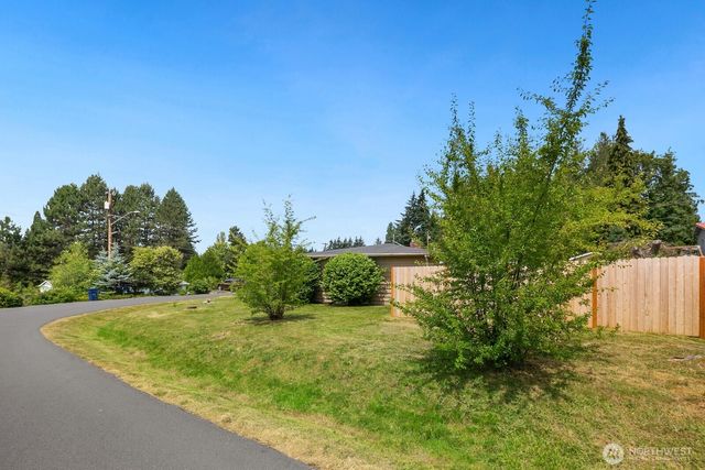 4231 188th Place SW, Lynnwood, WA 98036