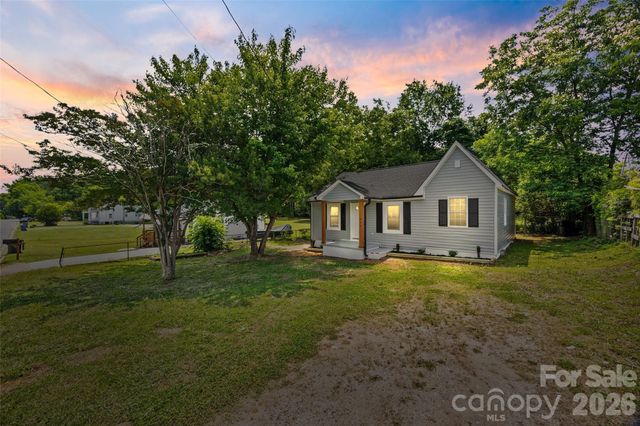 604 Mauney Avenue, Kings Mountain, NC 28086