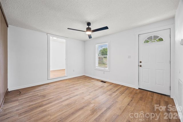 604 Mauney Avenue, Kings Mountain, NC 28086