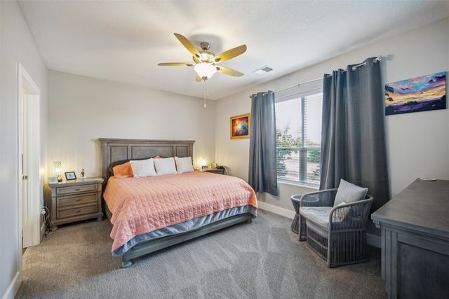 9065 Bishop Drive 117, West Des Moines, IA 50266