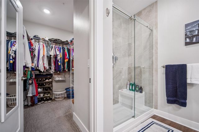 9065 Bishop Drive 117, West Des Moines, IA 50266