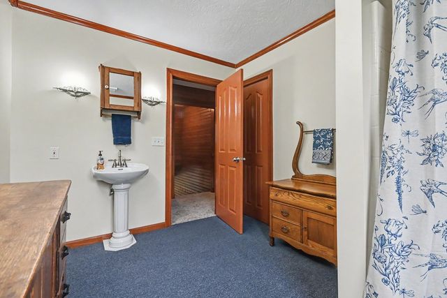 4637 Johnsville Road, Centerburg, OH 43011