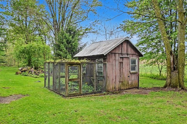 4637 Johnsville Road, Centerburg, OH 43011