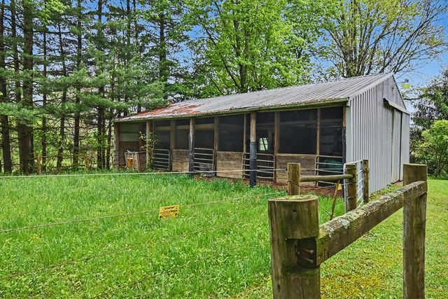 4637 Johnsville Road, Centerburg, OH 43011