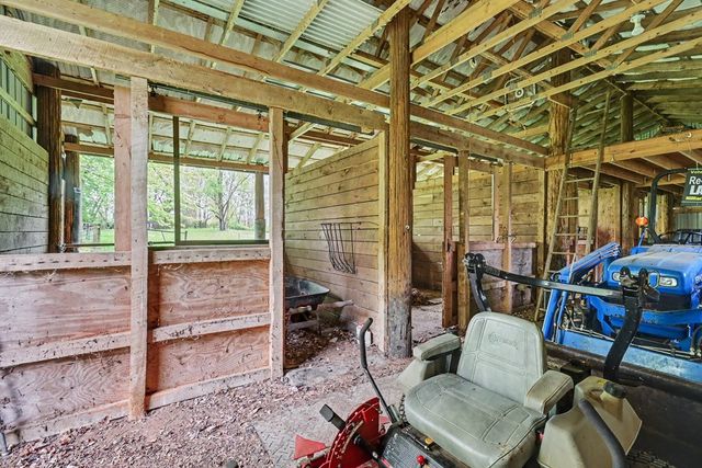 4637 Johnsville Road, Centerburg, OH 43011
