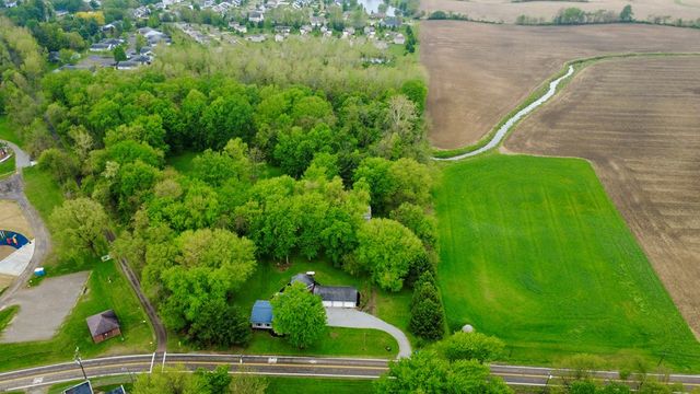 4637 Johnsville Road, Centerburg, OH 43011