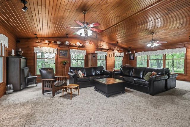 4637 Johnsville Road, Centerburg, OH 43011