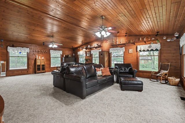 4637 Johnsville Road, Centerburg, OH 43011