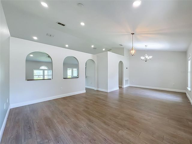33 TIMBERCREEK PINES CIRCLE, Winter Garden, FL 34787