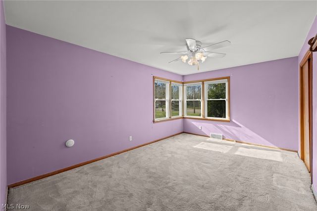 2031 W Pleasant Valley Road, Parma, OH 44134