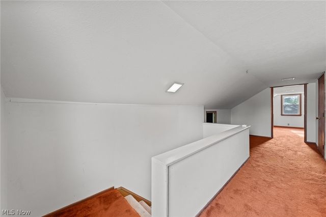 2031 W Pleasant Valley Road, Parma, OH 44134