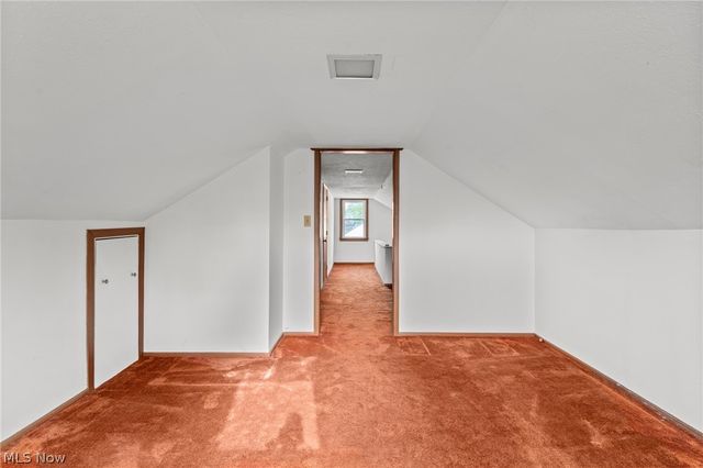 2031 W Pleasant Valley Road, Parma, OH 44134