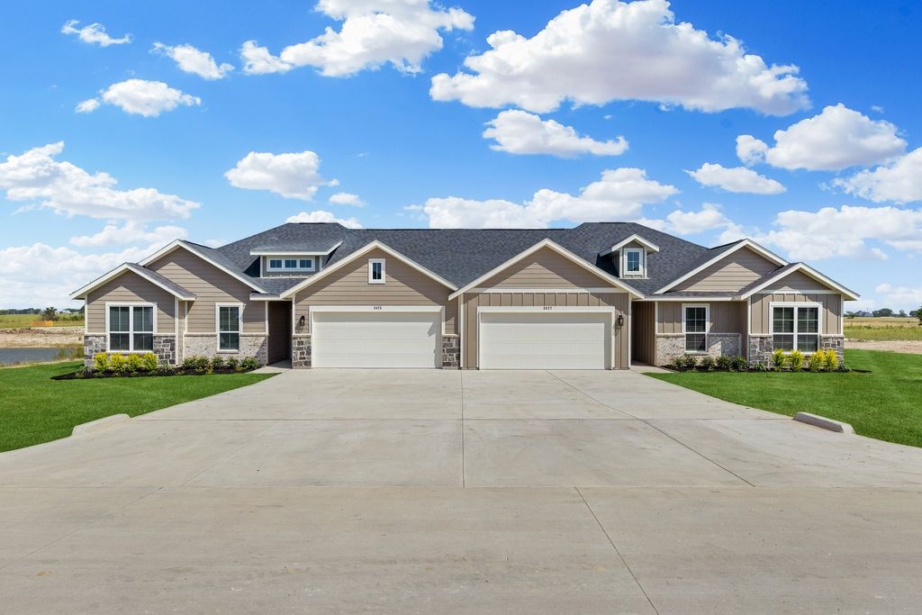 7036-7038 Guilford Court, Midlothian, TX 76065