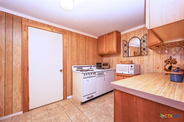 3439 FM 2808, Kempner, TX 76539