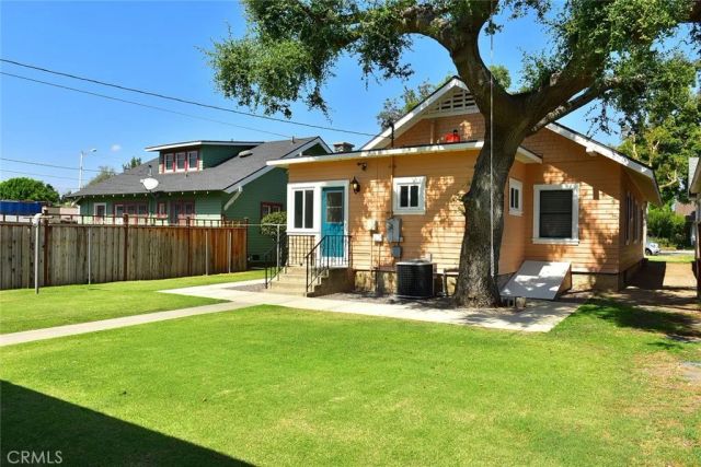 470 W Center Street, Covina, CA 91723