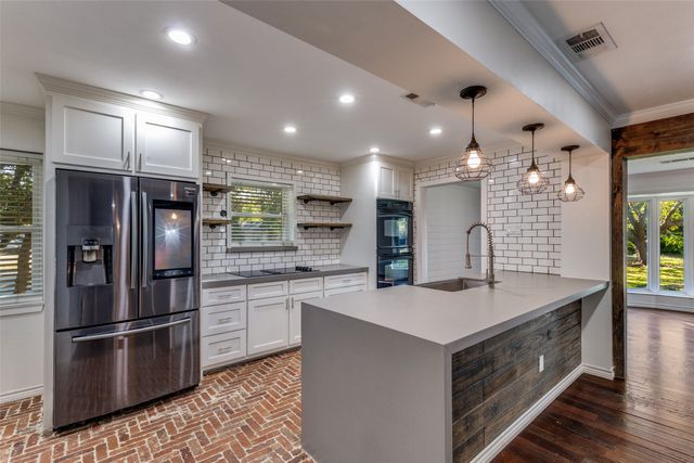 10008 Tim Tam Circle, Dallas, TX 75229