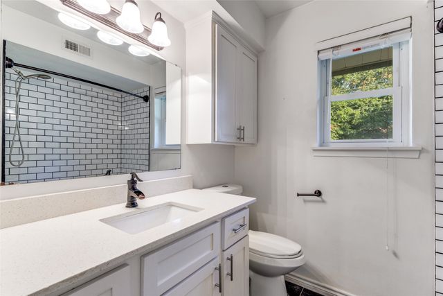 10008 Tim Tam Circle, Dallas, TX 75229