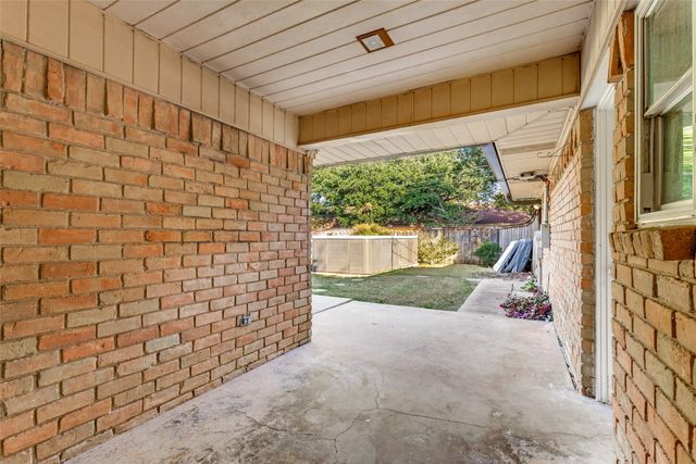 10008 Tim Tam Circle, Dallas, TX 75229