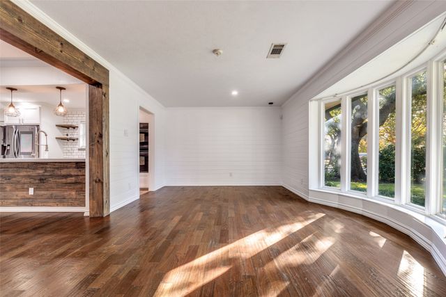 10008 Tim Tam Circle, Dallas, TX 75229