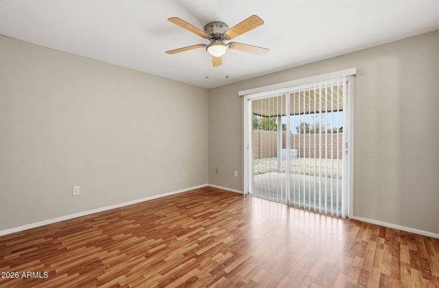 5824 S COLLEGE Avenue, Tempe, AZ 85283