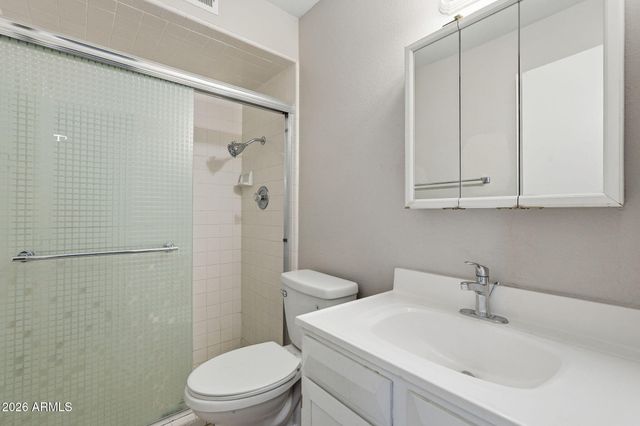 5824 S COLLEGE Avenue, Tempe, AZ 85283