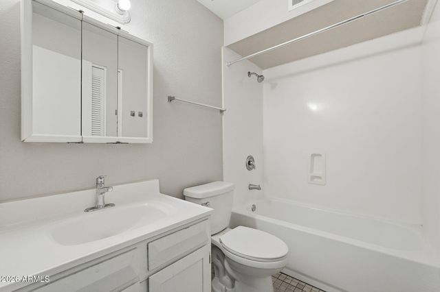 5824 S COLLEGE Avenue, Tempe, AZ 85283