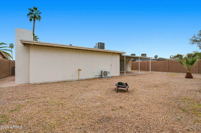 5824 S COLLEGE Avenue, Tempe, AZ 85283