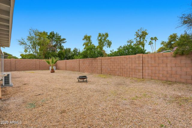 5824 S COLLEGE Avenue, Tempe, AZ 85283