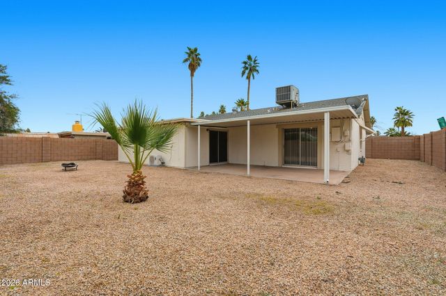 5824 S COLLEGE Avenue, Tempe, AZ 85283