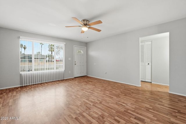 5824 S COLLEGE Avenue, Tempe, AZ 85283