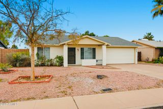 5824 S COLLEGE Avenue, Tempe, AZ 85283