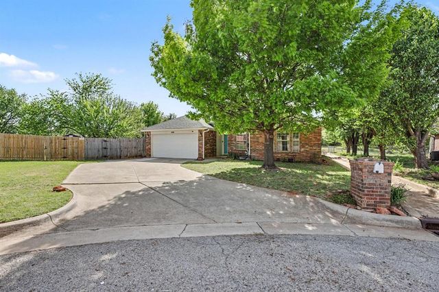 608 NW 174th Street, Edmond, OK 73012