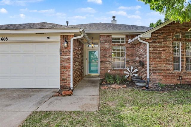 608 NW 174th Street, Edmond, OK 73012