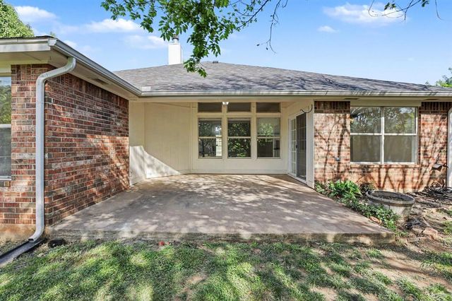 608 NW 174th Street, Edmond, OK 73012