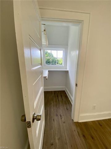 115 E 39th ST B, Norfolk, VA 23504