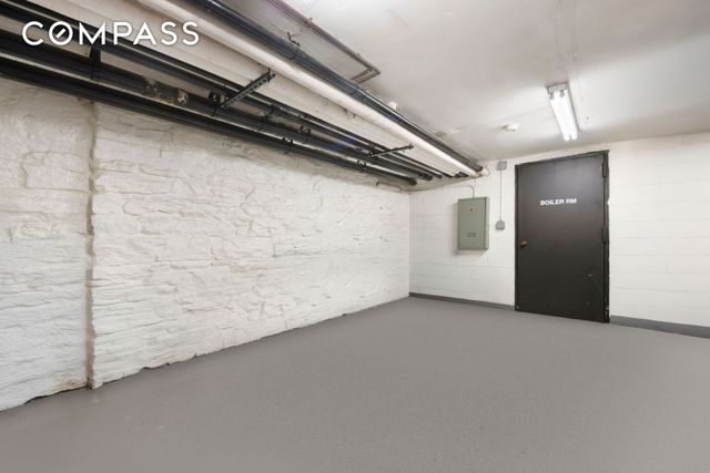 2044 Madison Avenue, New York City, NY 10035