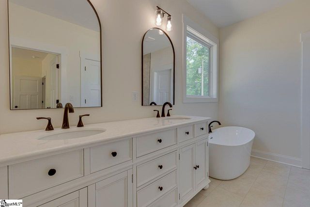 3 Carter Drive, Marietta, SC 29661