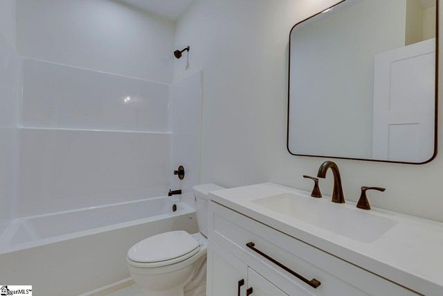 3 Carter Drive, Marietta, SC 29661