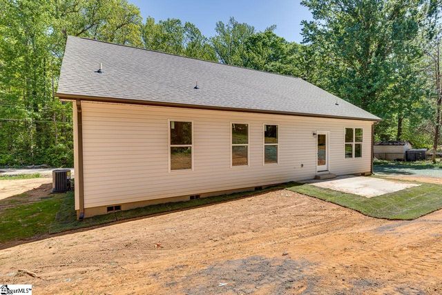 3 Carter Drive, Marietta, SC 29661