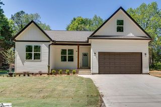 3 Carter Drive, Marietta, SC 29661