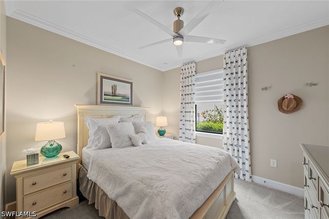 9573 Everglades DR, Naples, FL 34120