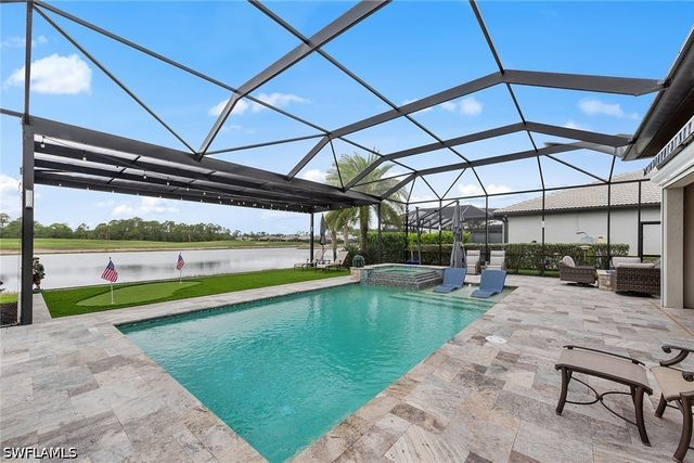 9573 Everglades DR, Naples, FL 34120