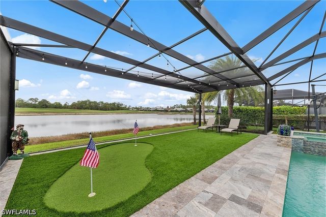 9573 Everglades DR, Naples, FL 34120