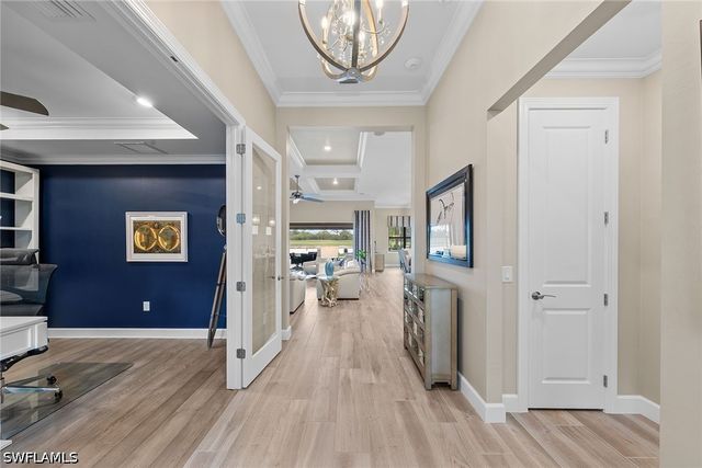 9573 Everglades DR, Naples, FL 34120