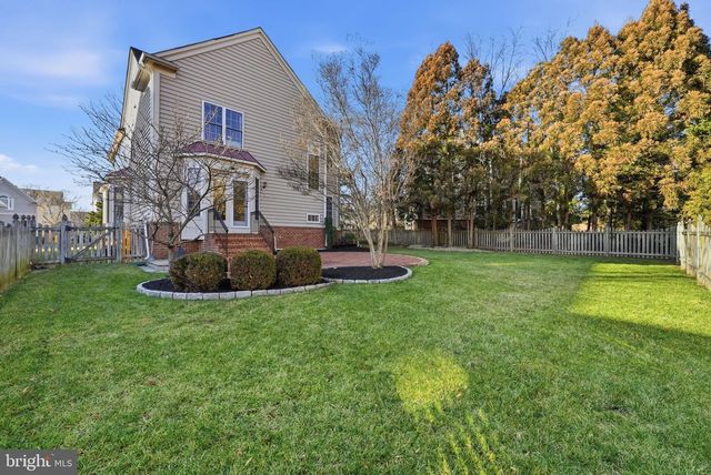 22773 HIGHCREST CIR, Brambleton, VA 20148