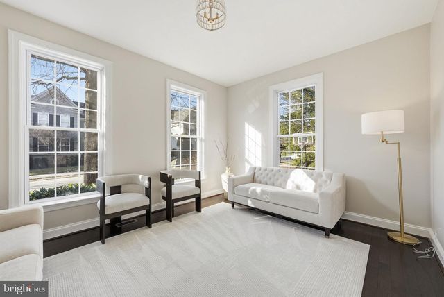 22773 HIGHCREST CIR, Brambleton, VA 20148