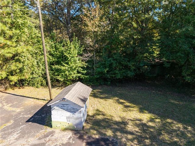 68 Pine Drive, Stockbridge, GA 30281