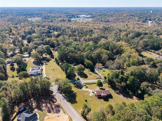 68 Pine Drive, Stockbridge, GA 30281