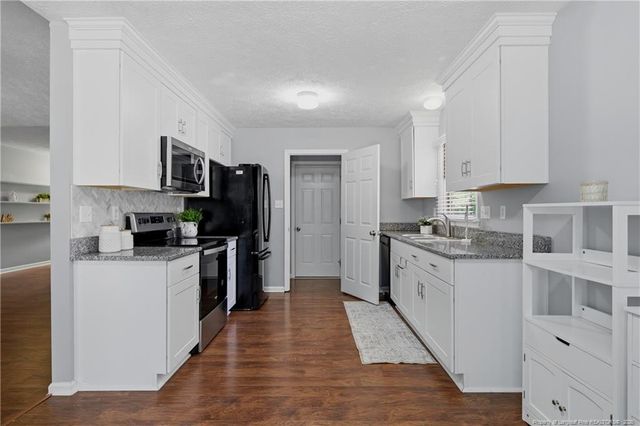 215 Carolina Way, Sanford, NC 27332